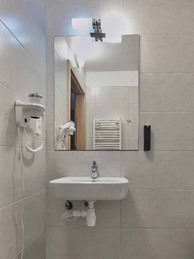 Aparthotel Lumen Cracóvia Exterior foto