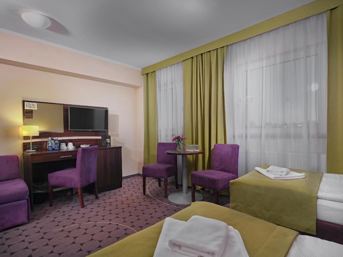 Aparthotel Lumen Cracóvia Exterior foto